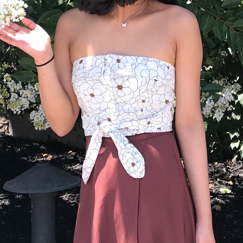 Floral versatile top